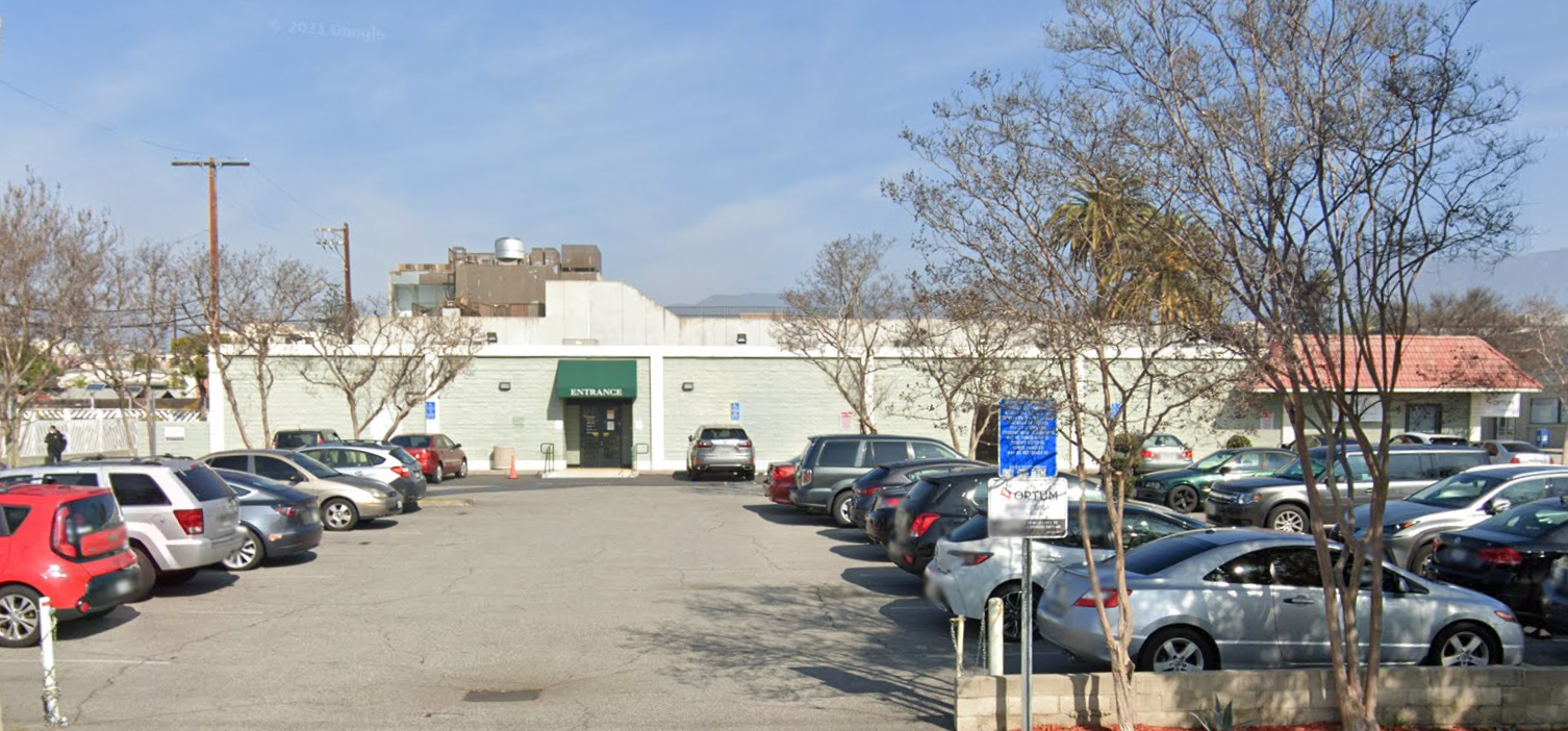 393 S Fair Oaks Ave — photo 2